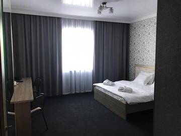 Фото номера Двухместный номер Делюкс с 1 кроватью Отель Astika Hotel г. Караганда 5