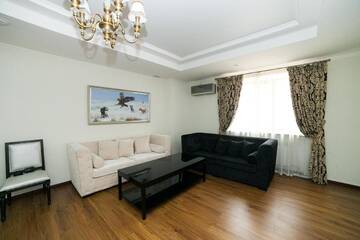 Фото номера Люкс Гостиница LaVilla  г. Караганда 6